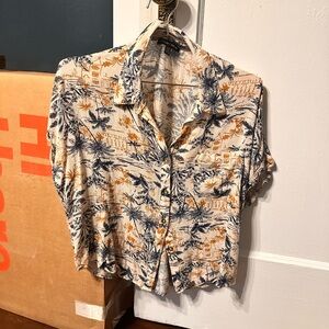 Vintage Hawaii island palm tree button down shirt
